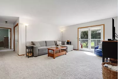 1827 County Rd. E E #18, White Bear Lake, MN 55110 - Photo 4