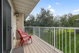 1827 County Rd E E, White Bear Lake, MN 55110 - Photo 22