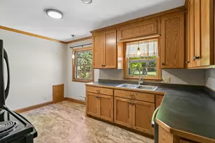 1041 36th Ave NE, Minneapolis, MN 55418 - Photo 10