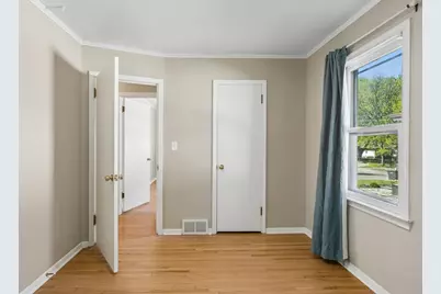 1041 36th Avenue NE, Minneapolis, MN 55418 - Photo 14