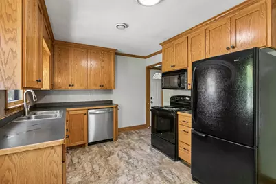 1041 36th Avenue NE, Minneapolis, MN 55418 - Photo 8