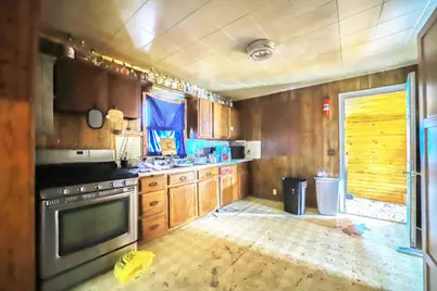 65 Eldredge Street E, Motley, MN 56466 - Photo 2