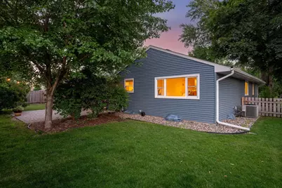 4704 W 70th Street, Edina, MN 55435 - Photo 8