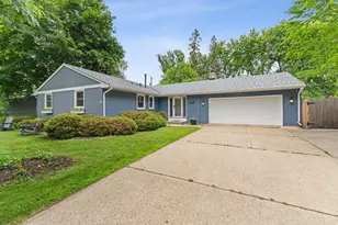 4704 W 70th St, Edina, MN 55435 - Photo 58