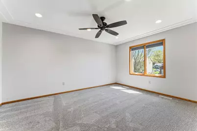 465 8th Street SW, Plainview, MN 55964 - Photo 22
