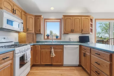 465 8th Street SW, Plainview, MN 55964 - Photo 14