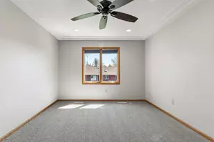 465 8th St SW, Plainview, MN 55964 - Photo 24