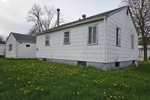 404 SE Pleasant St, Brownsdale, MN 55918 - Photo 8