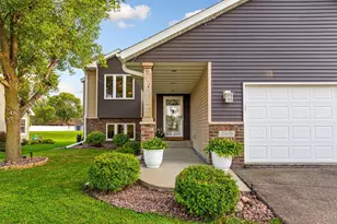 2505 30th St NW, Faribault, MN 55021 - Photo 6