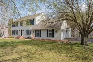75 Telemark Dr, Mankato, MN 56001 - Photo 2