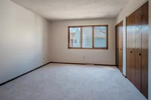 215 Elton Hills Dr NW, Rochester, MN 55901 - Photo 18