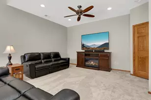 7330 Bancroft Way, Inver Grove Heights, MN 55077 - Photo 32
