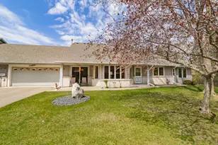 2569 Sumac Cir, White Bear Lake, MN 55110 - Photo 1