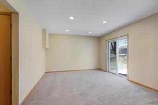 5233 Unity Ct, Crystal, MN 55429 - Photo 10