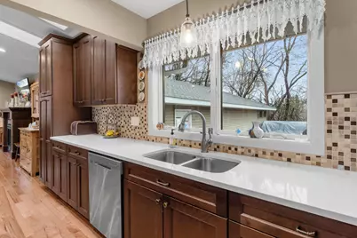 2998 Burnside Avenue, Eagan, MN 55121 - Photo 24