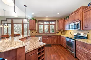 105 Viking Ct, Mankato, MN 56001 - Photo 10