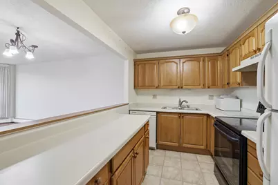 1425 W 28th Street W #218, Minneapolis, MN 55408 - Photo 6