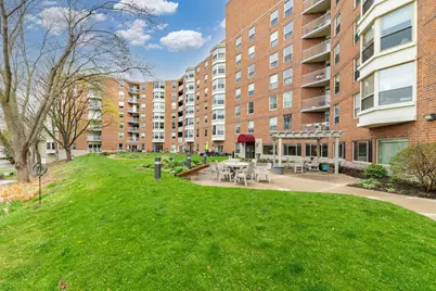 1425 W 28th Street W #218, Minneapolis, MN 55408 - Photo 2