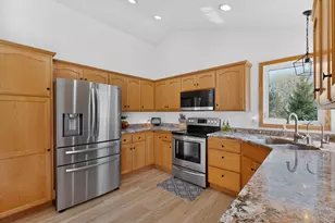 6440 Pagel Ln SE, Rochester, MN 55904 - Photo 12