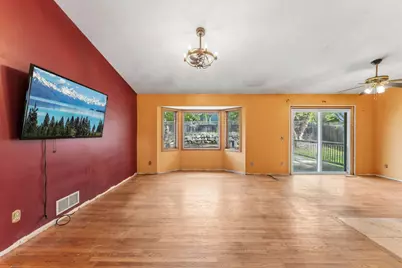 8568 Chanhassen Hills Drive S, Chanhassen, MN 55317 - Photo 6