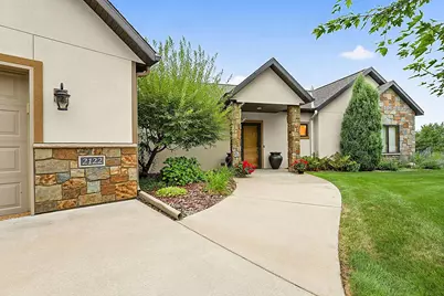 2122 37th Street S, Saint Cloud, MN 56301 - Photo 2