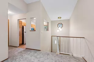 7325 Bren Ln, Eden Prairie, MN 55346 - Photo 6