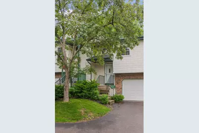7325 Bren Lane, Eden Prairie, MN 55346 - Photo 2