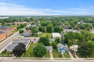 305 Main St E, New Prague, MN 56071 - Photo 4