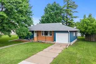 305 Main St E, New Prague, MN 56071 - Photo 6