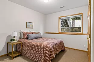 8167 Enclave Rd, Woodbury, MN 55125 - Photo 38