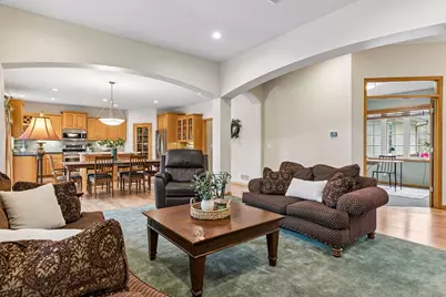 8167 Enclave Road, Woodbury, MN 55125 - Photo 14