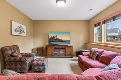 8167 Enclave Road, Woodbury, MN 55125 - Photo 32
