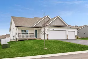8261 Saddle Trl, Woodbury, MN 55129 - Photo 1