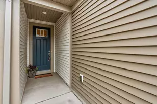 12572 Naples St NE, Blaine, MN 55449 - Photo 4