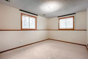 9308 Russell Ave S, Bloomington, MN 55431 - Photo 24