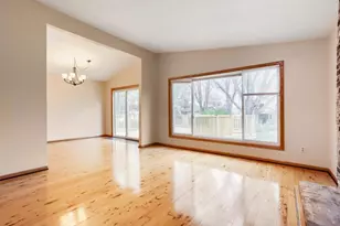 9308 Russell Ave S, Bloomington, MN 55431 - Photo 8