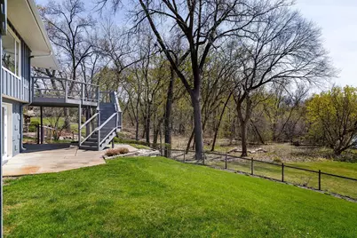 5621 Interlachen Circle, Edina, MN 55436 - Photo 10