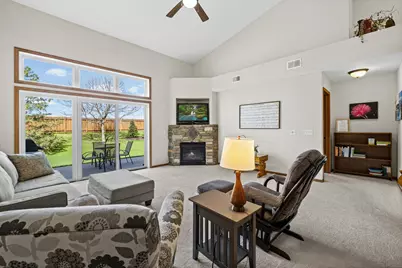 9741 Alvarado Lane N #3802, Maple Grove, MN 55311 - Photo 6