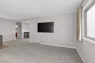 4520 Perry Ave N, Robbinsdale, MN 55422 - Photo 12