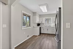 4520 Perry Ave N, Robbinsdale, MN 55422 - Photo 6