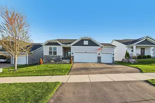 2800 Isabelle Dr, Victoria, MN 55386 - Photo 2