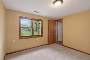 1373 Pike Lake Dr, New Brighton, MN 55112 - Photo 24