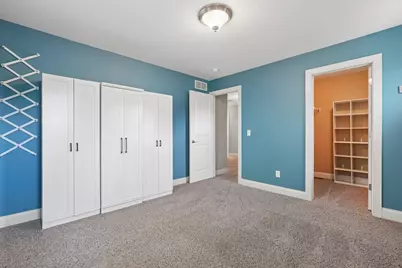 10601 Watersedge Lane, Woodbury, MN 55129 - Photo 32