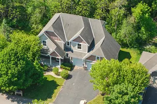 10601 Watersedge Ln, Woodbury, MN 55129 - Photo 54