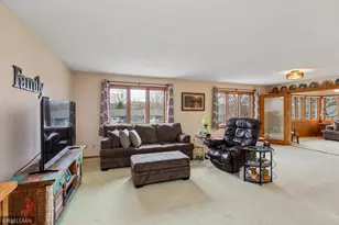 126 Floyd St S, Cannon Falls, MN 55009 - Photo 8