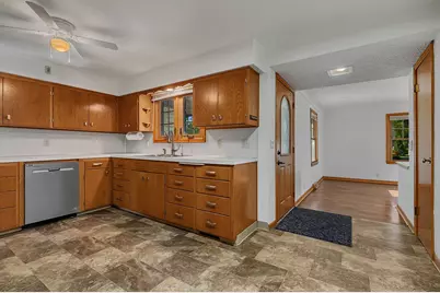 615 5th Avenue SW, Hutchinson, MN 55350 - Photo 12