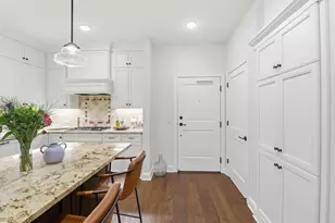 15420 Oakcroft Pl, Minnetonka, MN 55391 - Photo 8