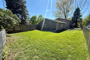 1621 40th St NW, Rochester, MN 55901 - Photo 40
