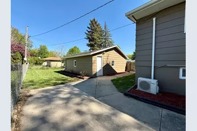 1621 40th Street NW, Rochester, MN 55901 - Photo 38