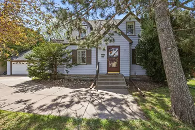 848 Larpenteur Avenue W, Saint Paul, MN 55113 - Photo 1
